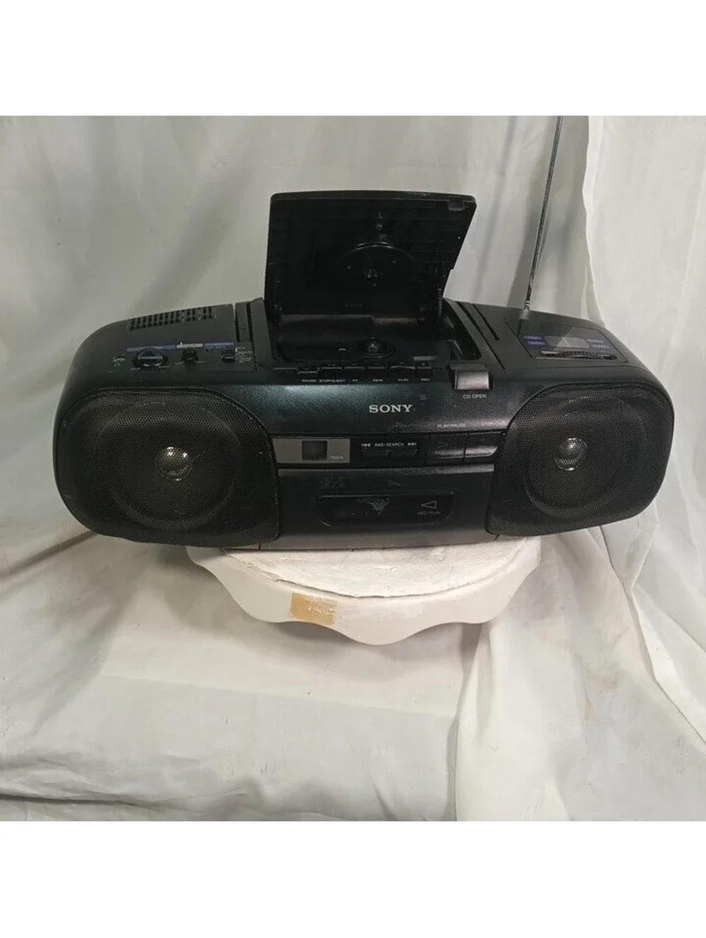 Sony CFD-8 Portable CD Radio Cassette-Corder Boombox Black Vintage